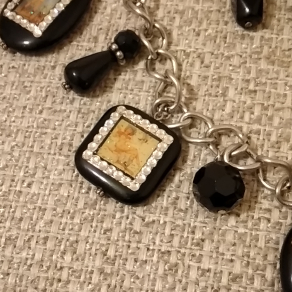 Jewley - Picture 4 of 4